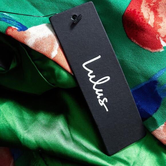 Lulus Floral Romper Open Back Green Multicolor Size Large Romantic - Picture 11 of 12